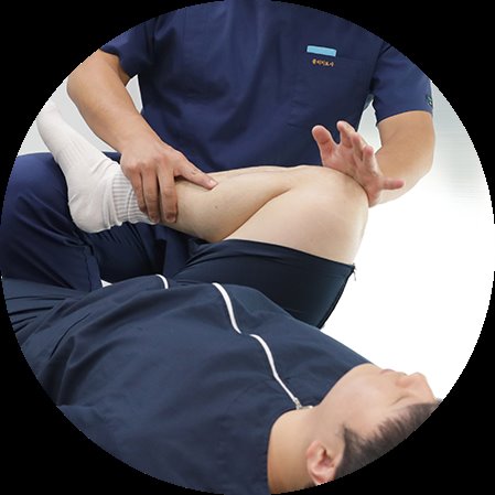 런닝머신 중인 사람의 사진